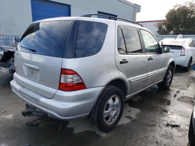 Photo 3 from auction – 2002 MERCEDES-BENZ ML 320 with VIN 4JGAB54E52A320375