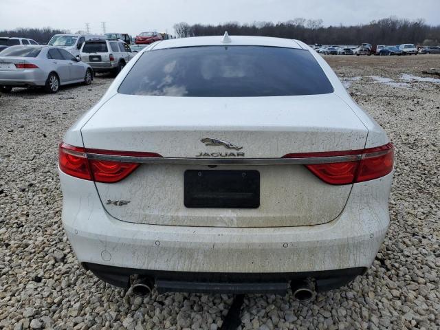 Photo 6 from auction – 2017 JAGUAR XF PRESTIG with VIN SAJBE4BVXHCY47744