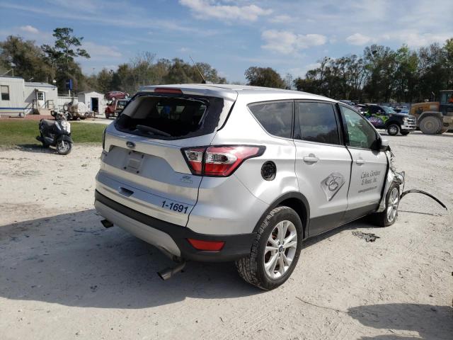 Photo 3 from auction – 2017 FORD ESCAPE SE with VIN 1FMCU0GD7HUC19435