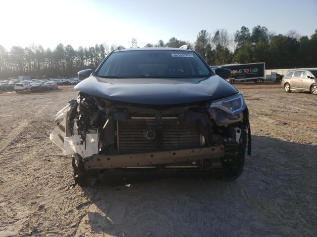 Photo 5 from auction – 2017 TOYOTA RAV4 LE with VIN 2T3BFREVXHW573947
