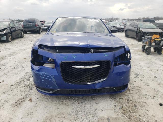 Photo 5 from auction – 2019 CHRYSLER 300 TOURIN with VIN 2C3CCAAG1KH580979