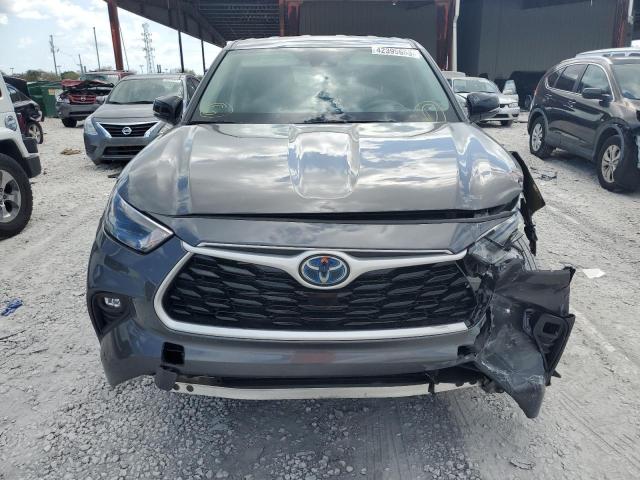Photo 5 from auction – 2022 TOYOTA HIGHLANDER with VIN 5TDZARAH4NS516265