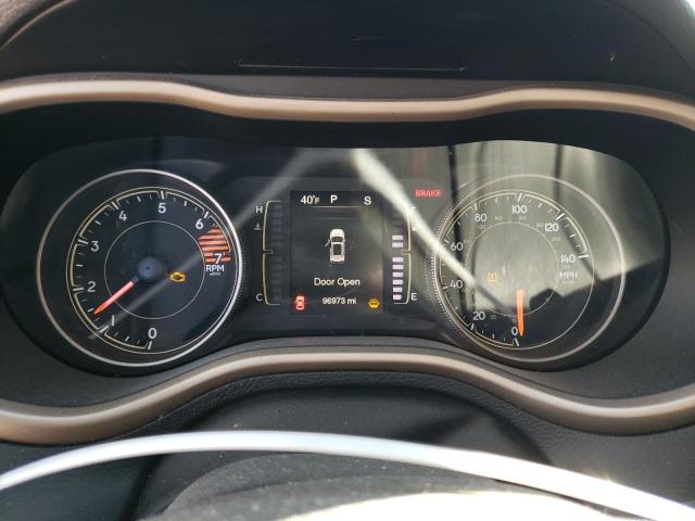 Photo 9 from auction – 2017 JEEP CHEROKEE L with VIN 1C4PJLCBXHW640624