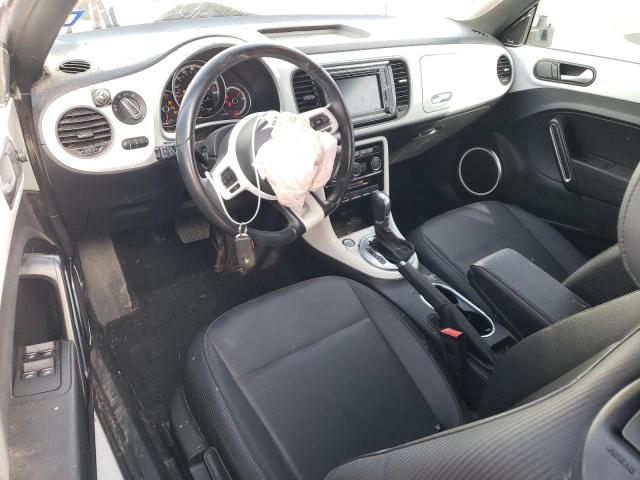 Photo 8 from auction – 2018 VOLKSWAGEN BEETLE S with VIN 3VW5DAAT4JM506970