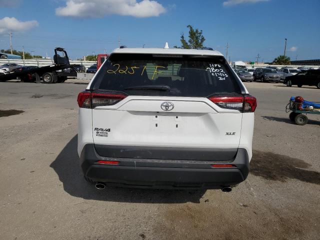 Photo 6 from auction – 2021 TOYOTA RAV4 XLE with VIN 2T3W1RFV0MC167802