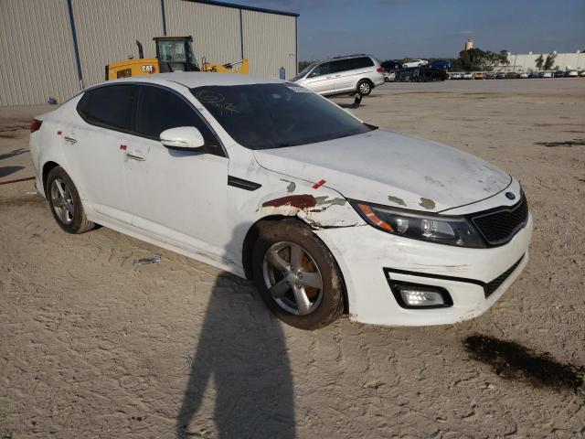 Photo 4 from auction – 2015 KIA OPTIMA LX with VIN 5XXGM4A73FG380948