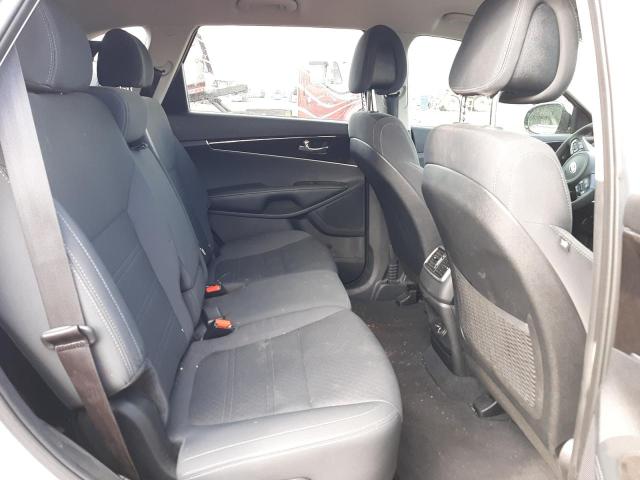 Photo 11 from auction – 2016 KIA SORENTO LX with VIN 5XYPG4A34GG156458