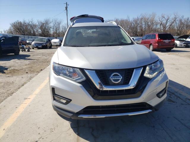 Photo 5 from auction – 2017 NISSAN ROGUE S with VIN 5N1AT2MT2HC838225