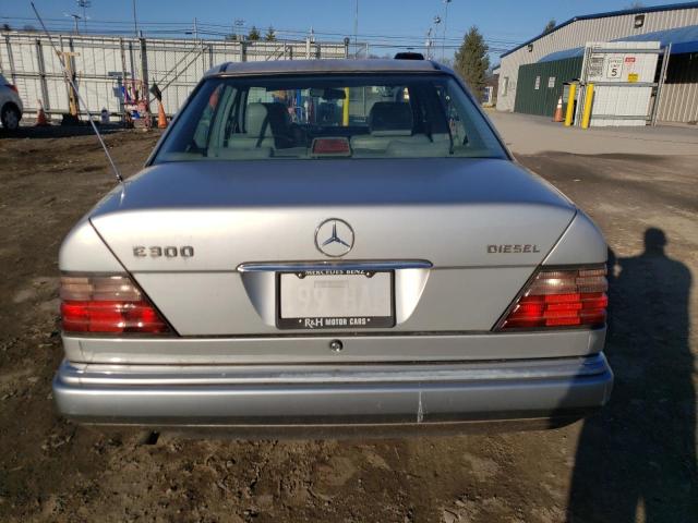 Photo 6 from auction – 1995 MERCEDES-BENZ E 300D with VIN WDBEB31EXSC135210