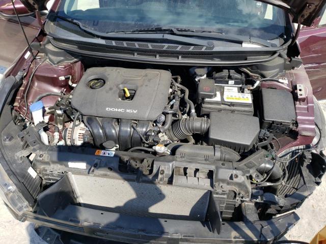 Photo 11 from auction – 2018 KIA FORTE LX with VIN 3KPFK4A75JE176297