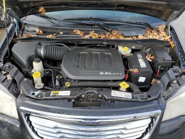 Photo 12 from auction – 2014 CHRYSLER TOWN & COU with VIN 2C4RC1BG8ER449048