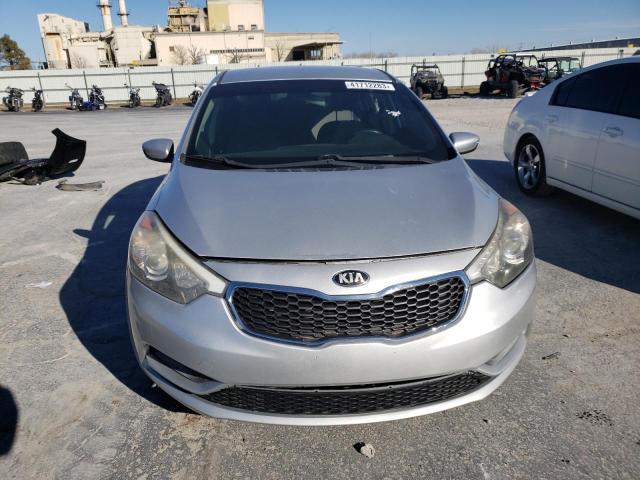 Photo 5 from auction – 2015 KIA FORTE LX with VIN KNAFK4A68F5283190