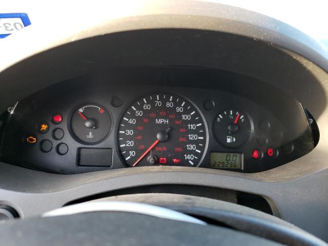 Photo 9 from auction – 2005 FORD FOCUS ZX4 with VIN 1FAFP34N05W104639