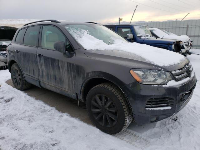 Photo 4 from auction – 2011 VOLKSWAGEN TOUAREG V6 with VIN WVGFF9BP5BD004589