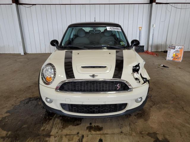 Photo 5 from auction – 2010 MINI COOPER S with VIN WMWMF7C58ATX43728