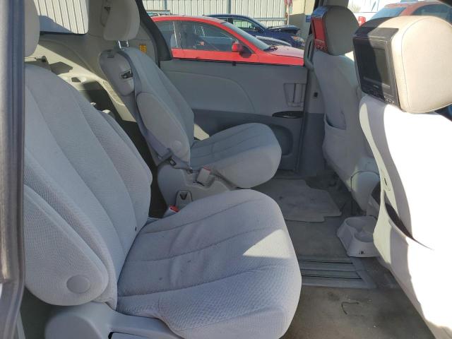 Photo 11 from auction – 2011 TOYOTA SIENNA LE with VIN 5TDKK3DC4BS146569