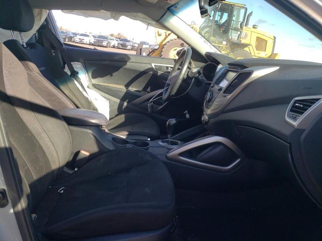 Photo 7 from auction – 2013 HYUNDAI VELOSTER with VIN KMHTC6AD9DU131298