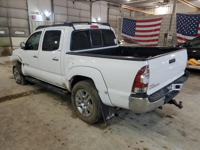 Photo 2 from auction – 2015 TOYOTA TACOMA DOU with VIN 3TMLU4EN4FM170039