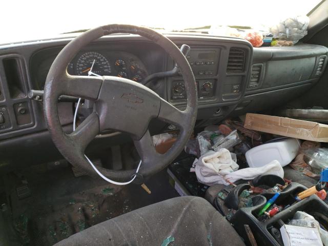 Photo 8 from auction – 2006 CHEVROLET SILVERADO with VIN 1GCHC24U26E291115