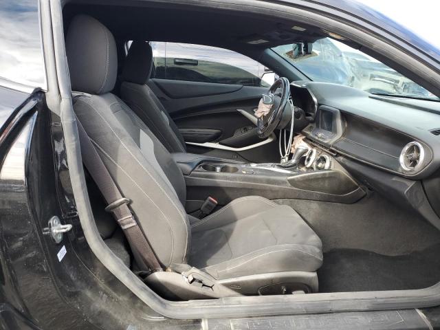 Photo 10 from auction – 2017 CHEVROLET CAMARO LT with VIN 1G1FB1RX7H0116455