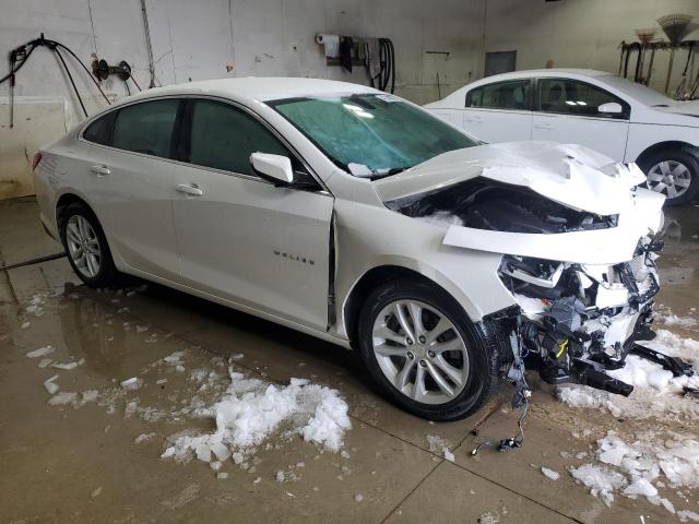 Photo 4 from auction – 2016 CHEVROLET MALIBU LT with VIN 1G1ZE5ST1GF354722