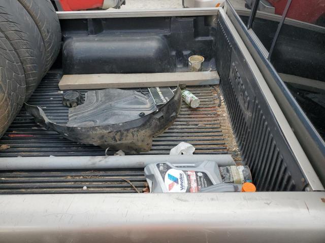 Photo 10 from auction – 2002 NISSAN FRONTIER K with VIN 1N6DD26S62C333523