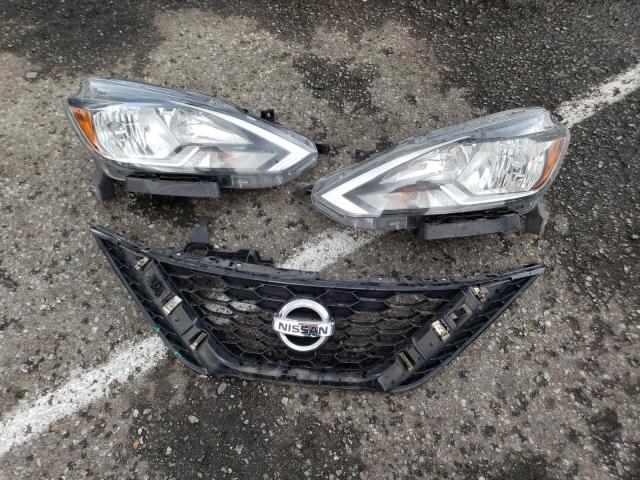 Photo 12 from auction – 2018 NISSAN SENTRA S with VIN 3N1AB7AP1JY209115