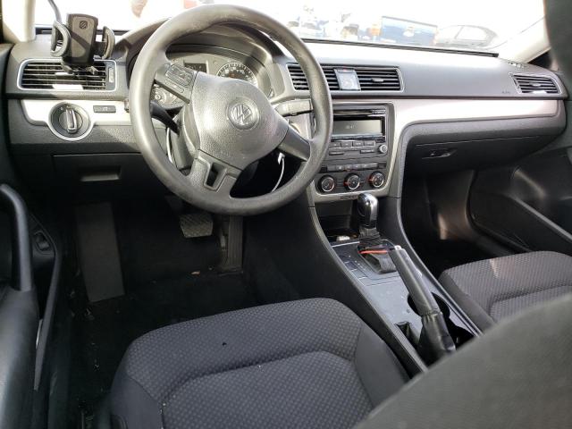 Photo 8 from auction – 2013 VOLKSWAGEN PASSAT S with VIN 1VWAP7A33DC068389