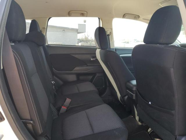 Photo 11 from auction – 2017 MITSUBISHI OUTLANDER with VIN JA4AD2A3XHZ066876