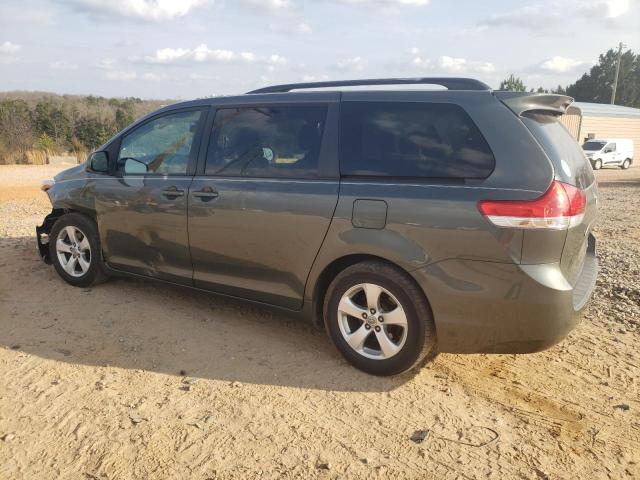 Photo 2 from auction – 2013 TOYOTA SIENNA LE with VIN 5TDKK3DC5DS326114