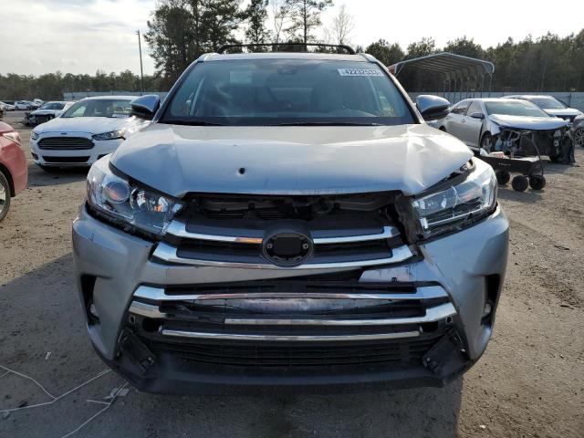 Photo 5 from auction – 2019 TOYOTA HIGHLANDER with VIN 5TDDZRFH7KS979685
