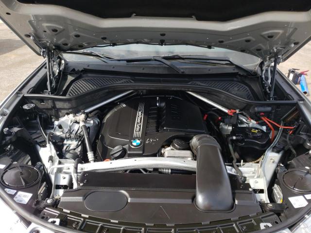 Photo 11 from auction – 2015 BMW X5 XDRIVE3 with VIN 5UXKR0C59F0P14447