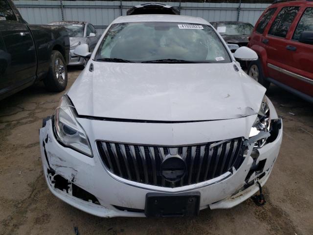 Photo 5 from auction – 2017 BUICK REGAL SPOR with VIN 2G4GL5EX5H9152376