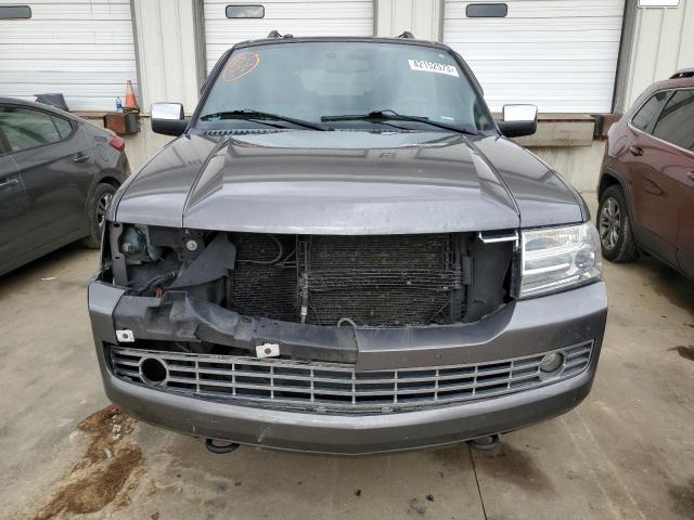 Photo 5 from auction – 2013 LINCOLN NAVIGATOR with VIN 5LMJJ2J50DEL04227