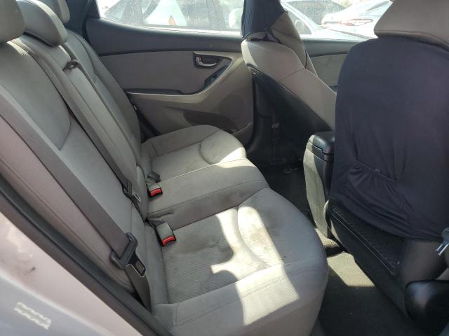 Photo 10 from auction – 2012 HYUNDAI ELANTRA GL with VIN KMHDH4AE8CU339934