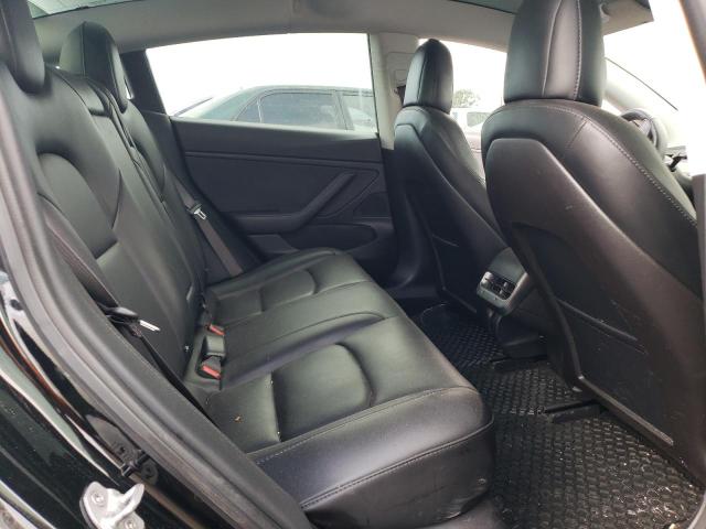 Photo 11 from auction – 2018 TESLA MODEL 3 with VIN 5YJ3E1EAXJF098267