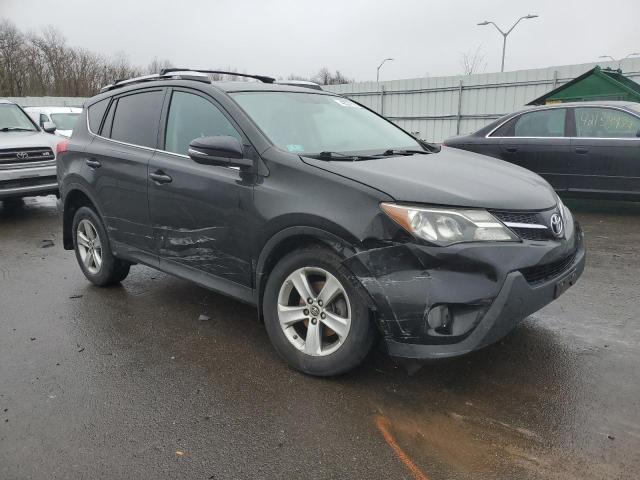Photo 4 from auction – 2015 TOYOTA RAV4 XLE with VIN 2T3RFREV4FW363887