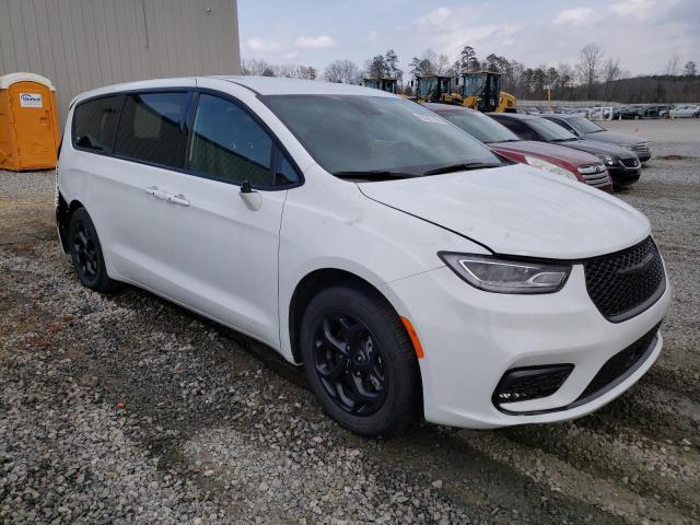 Photo 4 from auction – 2022 CHRYSLER PACIFICA H with VIN 2C4RC1L7XNR135061