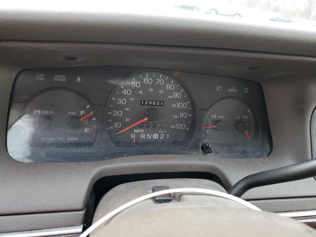 Photo 9 from auction – 2004 MERCURY GRAND MARQ with VIN 2MEFM74W14X635563