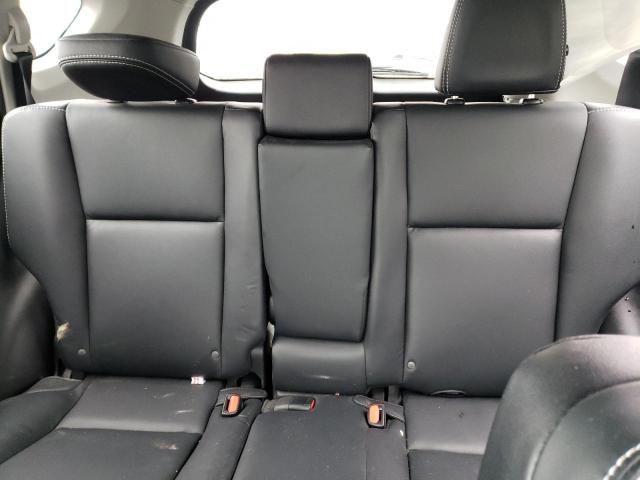Photo 10 from auction – 2017 TOYOTA RAV4 LIMIT with VIN 2T3DFREV1HW549657