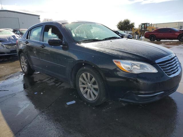 Photo 4 from auction – 2013 CHRYSLER 200 TOURIN with VIN 1C3CCBBB8DN713840