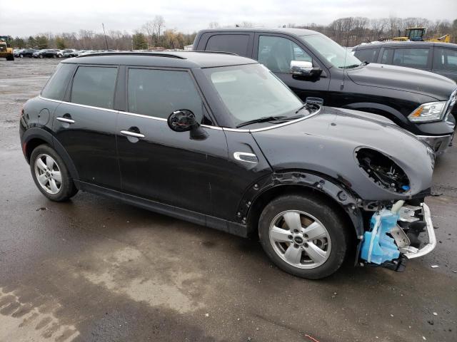 Photo 4 from auction – 2021 MINI COOPER with VIN WMWXU7C06M2P17923