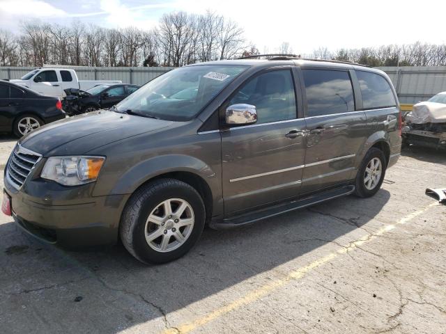 Photo 1 from auction – 2010 CHRYSLER TOWN & COU with VIN 2A4RR8DX9AR448466