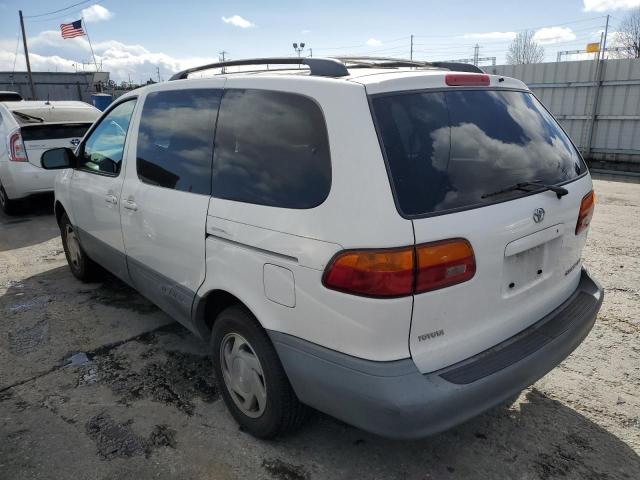 Photo 2 from auction – 2000 TOYOTA SIENNA LE with VIN 4T3ZF13C6YU275719