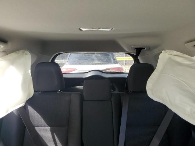 Photo 10 from auction – 2017 TOYOTA RAV4 LE with VIN JTMBFREV8HJ110882