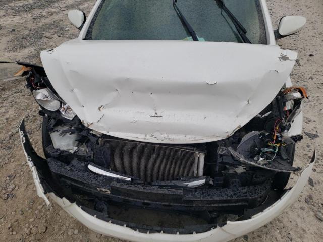 Photo 11 from auction – 2013 HYUNDAI ELANTRA GL with VIN 5NPDH4AE2DH371584