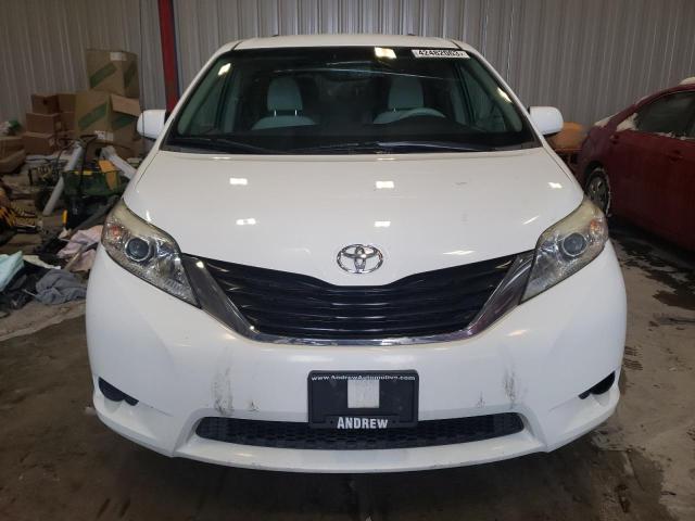 Photo 5 from auction – 2013 TOYOTA SIENNA LE with VIN 5TDKK3DC2DS285408