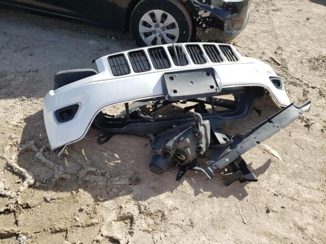Photo 13 from auction – 2014 JEEP GRAND CHER with VIN 1C4RJFAG3EC242578