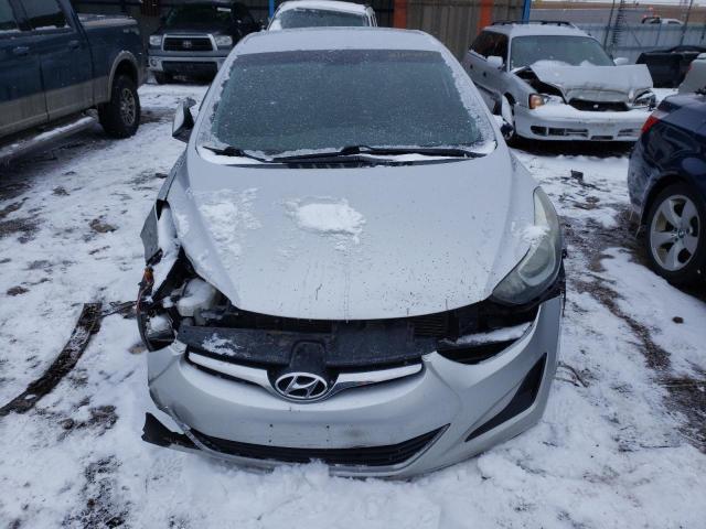 Photo 5 from auction – 2016 HYUNDAI ELANTRA SE with VIN 5NPDH4AE7GH725927