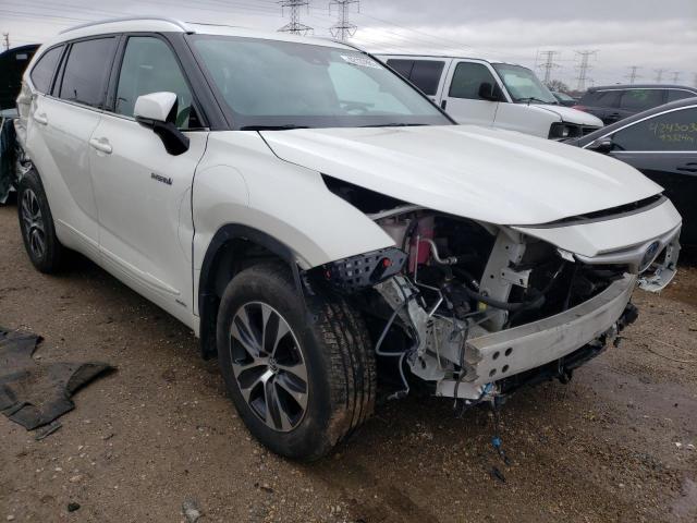 Photo 4 from auction – 2021 TOYOTA HIGHLANDER with VIN 5TDHBRCHXMS514587